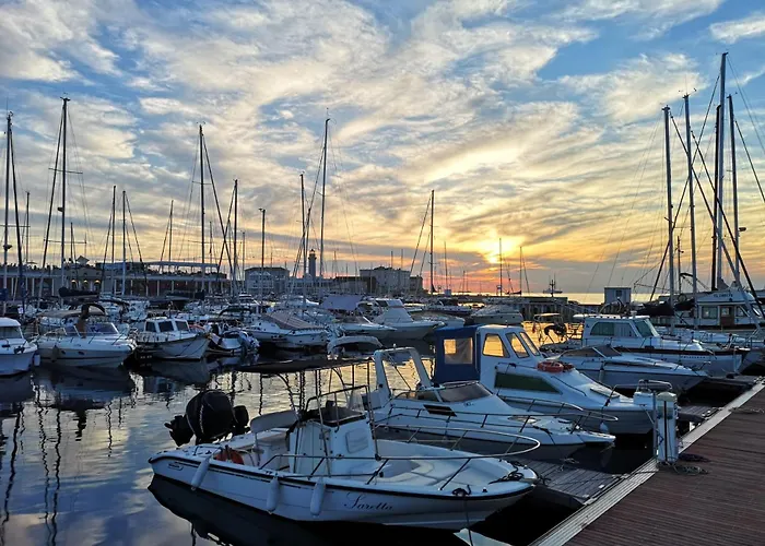 Romantik, Charming House *